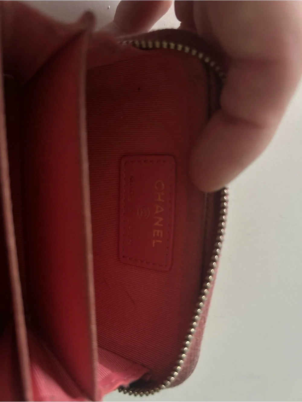 CHANEL compact around